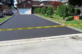 Best Concrete Driveway Installation  in Saxonburg, PA